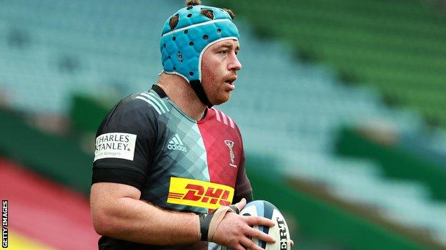 Joe Gray in action for Harlequins