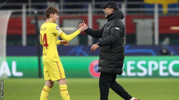 Conor Bradley and Jurgen Klopp