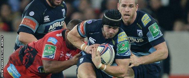 Leigh Halfpenny in action for the Blues