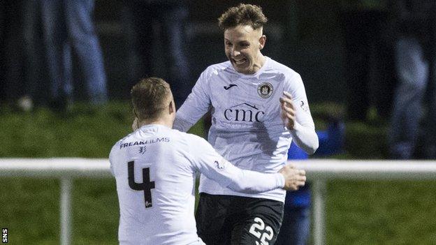 Edinburgh's Liam Henderson (right) scored the winner