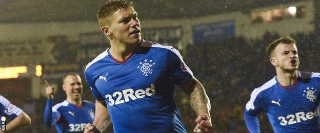 Rangers' Martyn Waghorn celebrates