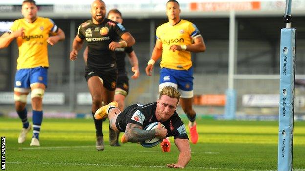 Stuart Hogg scores for Exeter