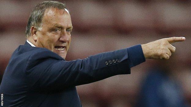 Sunderland manager Dick Advocaat