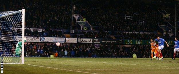 Gary Roberts scores from the spot