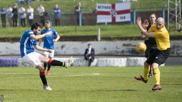 Brad Smith scores for Cowdenbeath