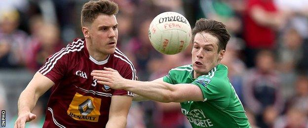 Westmeath’s Kieran Gavin in action against Tomás Corrigan of Fermanagh