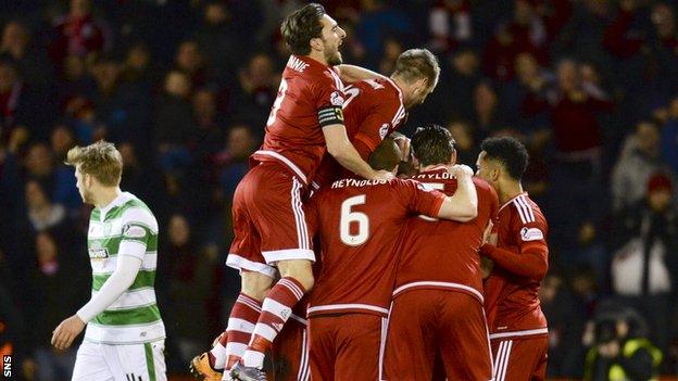 Aberdeen players celebrating