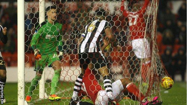 Newcastle defender Jamaal Lascelles in the goal