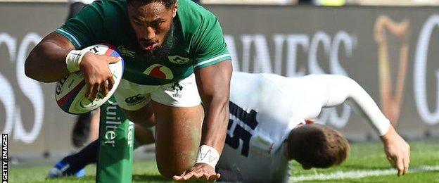 Bundee Aki scores for Ireland against England at Twickenham