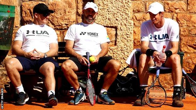 Andy Murray (right) with fitness trainer Matt Little and coach Jamie Delgado