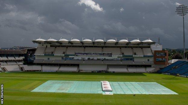 Emerald Headingley