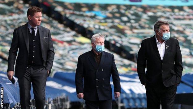 Luke Dowling (left) with Sammy Lee and Sam Allardyce