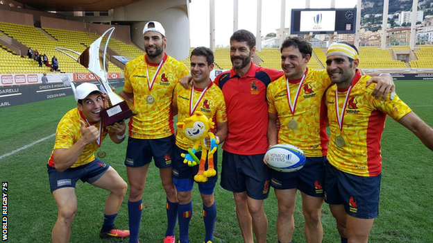 The Spain squad celebrate