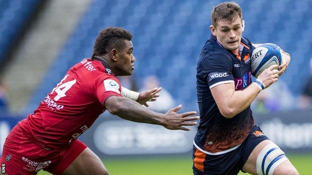 Magnus Bradbury playing for Edinburgh against Toulon