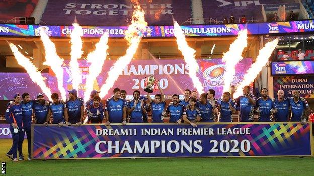 Mumbai Indians team celebrating winning the 2020 IPL