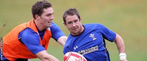 George North tries to catch Shane Williams in Wales training