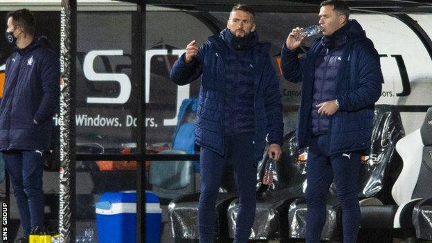 Lee Miller (left) co-manages Falkirk with former teammate David McCracken (right)