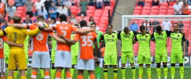 Minute's silence at Wembley