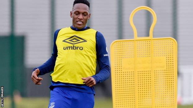 Yerry Mina in training