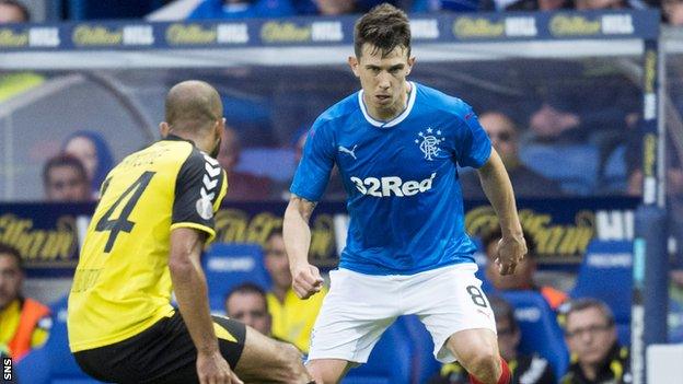 Ryan Jack playing for Rangers against Progres Niederkorn in 2017