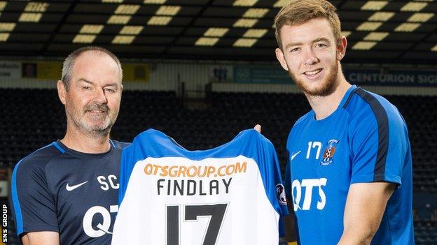 Steve Clarke has persuaded defender Stuart Findlay (right) to return to Rugby Park this season