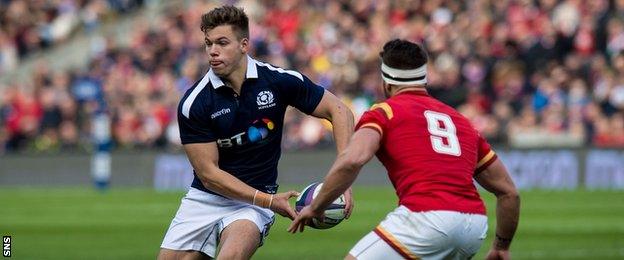 Rhys Webb moves in on Scotland centre Huw Jones