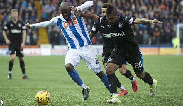 Kilmarnock midfielder Youssouf Mulumbu