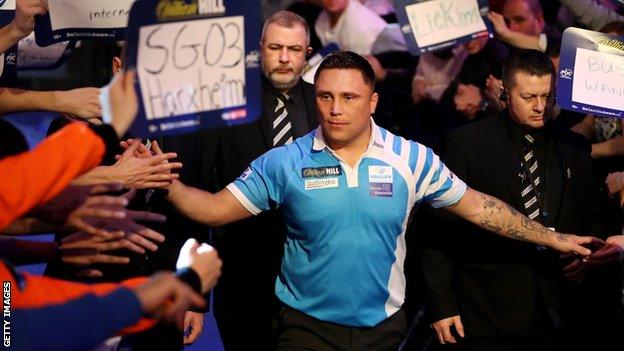 Gerwyn Price slapping hands with fans