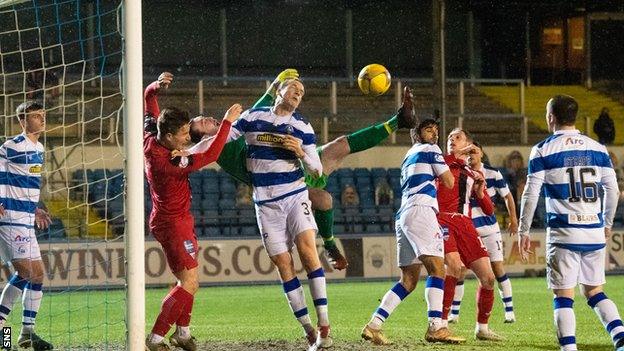 Neither side could make the breakthrough at Cappielow