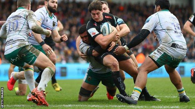 Exeter centre Tom Hendrickson scores his first of two tries