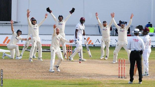 England appeal for lbw decision