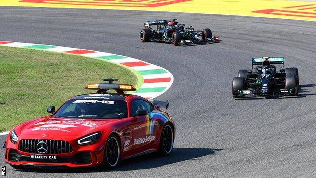 Bottas and Hamilton behind the Safety Car