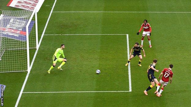 Paddy McNair scores for Middlesbrough