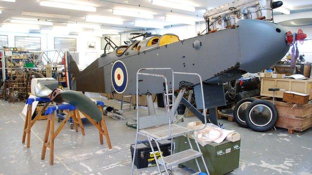 DH9 fuselage and propeller