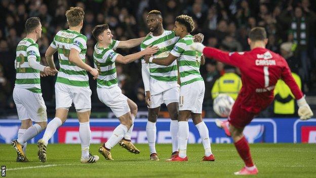 Celtic celebrate scoring against Motherwell