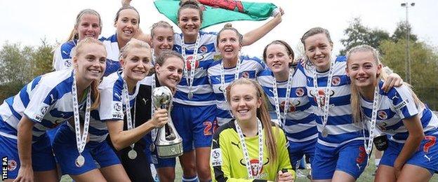 Reading women lift WSL 2 trophy