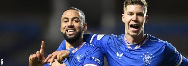 Roofe and Itten celebrate