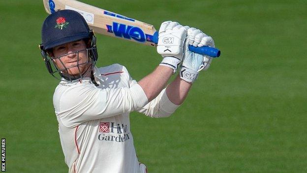 Alex Davies batting for Lancashire