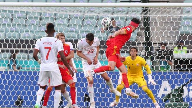 Kieffer Moore heads Wales equaliser against Switzerland in Euro 2020