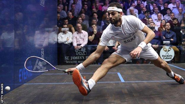 Mohamed ElShorbagy in action