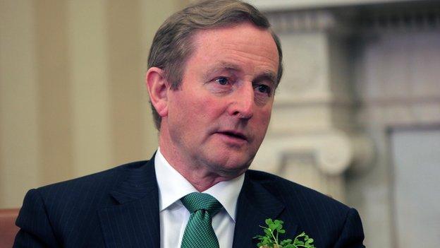 Enda Kenny speaks in the Oval Office March 17, 2015 in Washington