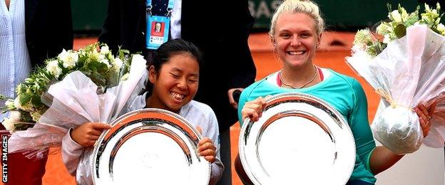 Yui Kamiji of Japan and Jordanne Whiley of Great Britain