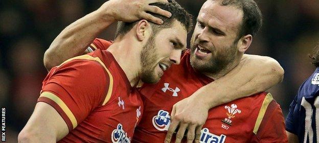 George North and Jamie Roberts