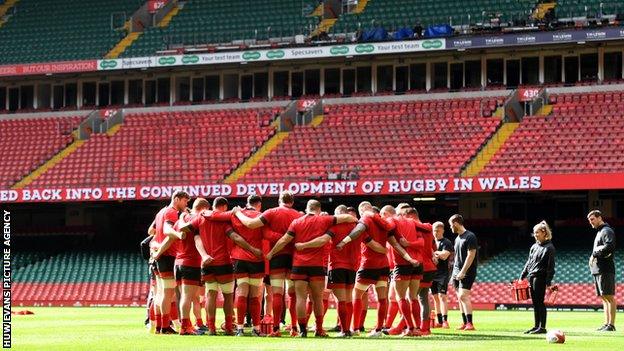 Wales players in training just hours before the Six Nations match against Scotland was postponed