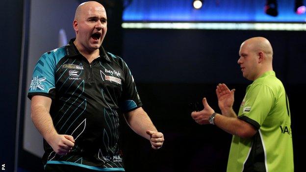 Cross thanked the crowd for helping him as he stunned Van Gerwen