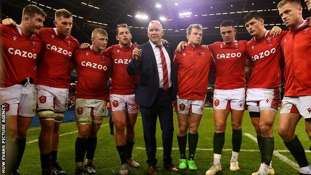 Wales coach Wayne Pivac congratulates his side