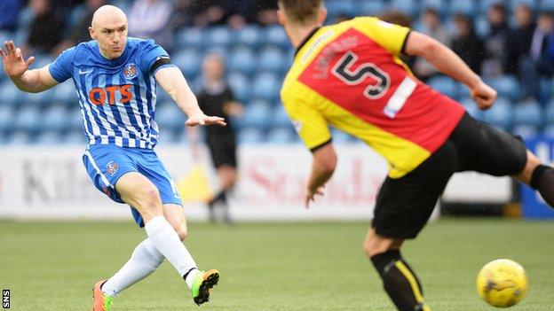 Conor Sammon scores for Kilmarnock against Partick Thistle