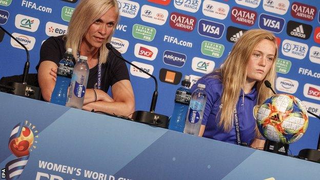 Scotland head coach Shelley Kerr and forward Erin Cuthbert