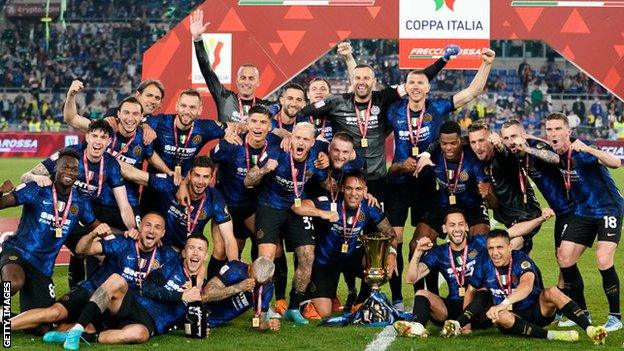 Inter Milan celebrate with the Coppa Italia trophy