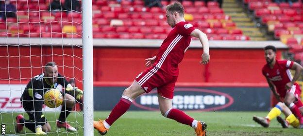 Aberdeen's Greg Stewart knocks in his first goal of the afternoon